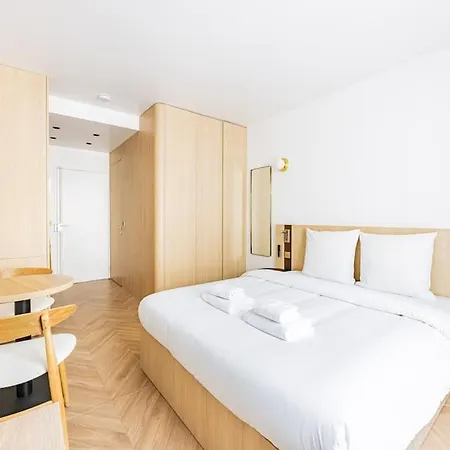 154 Luxueuse-etienne Marcel-chatelet-paris 3 דירה *