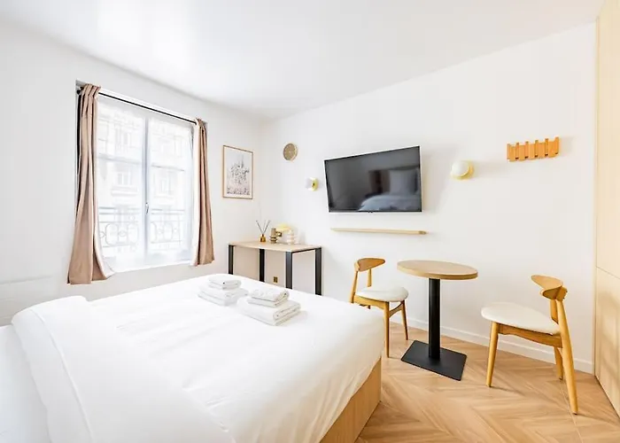Apartment 154 Luxueuse-etienne Marcel-chatelet-paris 3 Paris